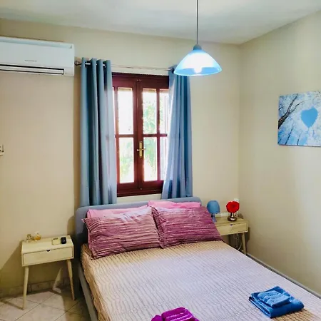 Ioanna's Sweet & Cozy With Garden View