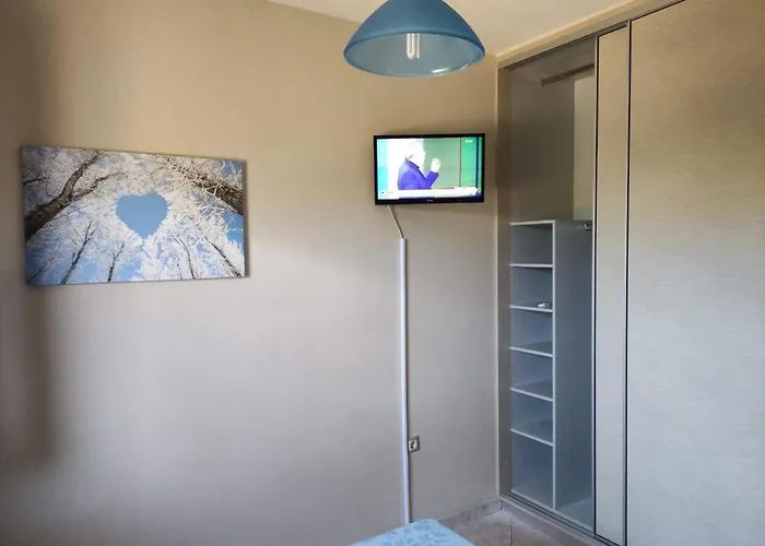 Ioanna's Sweet & Cozy With Garden View 아파트