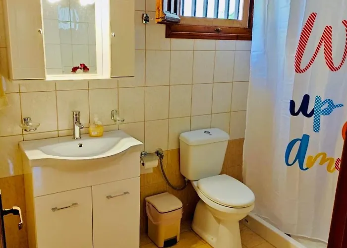 Ioanna's Sweet & Cozy With Garden View Monemvasía